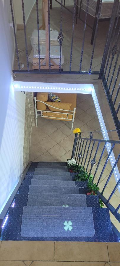 On Ciro Central House Naples Luaran gambar